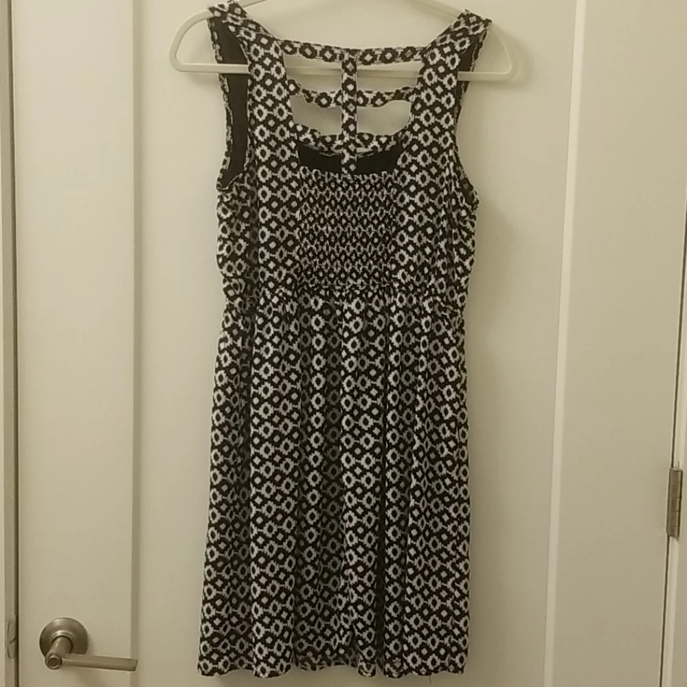 Xhilaration fit and flare dress - Picture 2 of 2